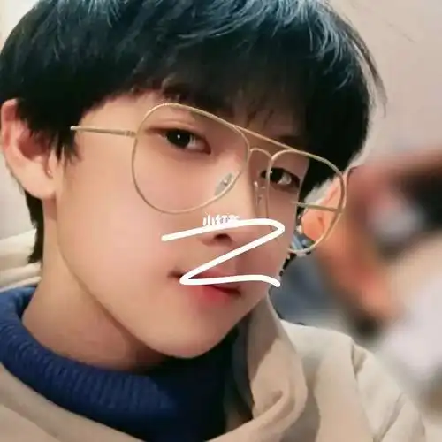 初二 #男生 #帅哥 #学生党 #自拍