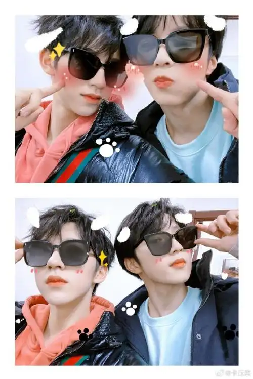 刘耀文让贺峻霖躺在自己胸肌上