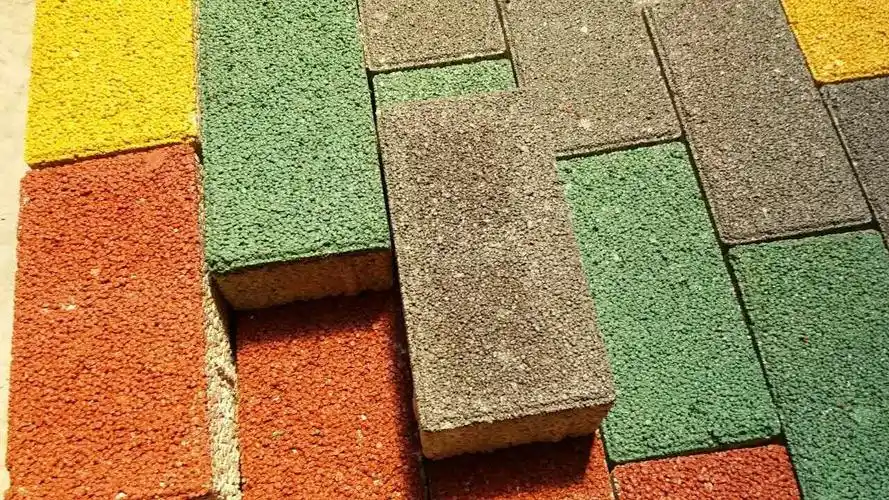 深圳路政工程道路铺透水砖人行道铺砖