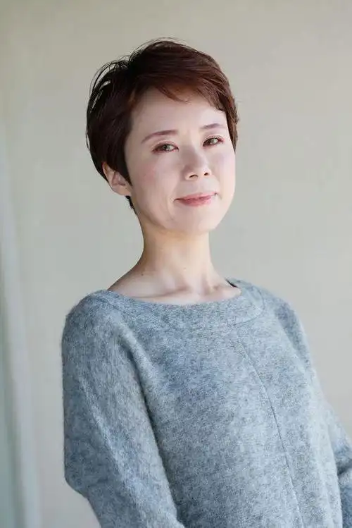 中老年女性发型别乱剪,最好试试这四种,时尚利落不落伍|短发|知性