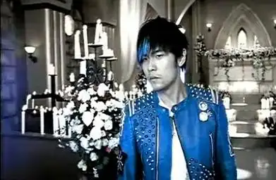 《蓝色风暴》是<a target="