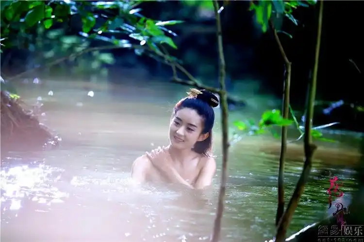 花千骨涉抄袭网友调侃:是复制粘贴 附花千骨绝美剧照