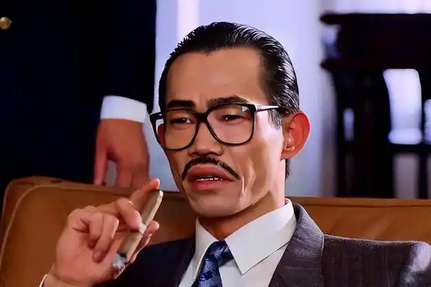 元华谈李小龙我曾在背后尝试偷袭他差点被打断一根肋骨