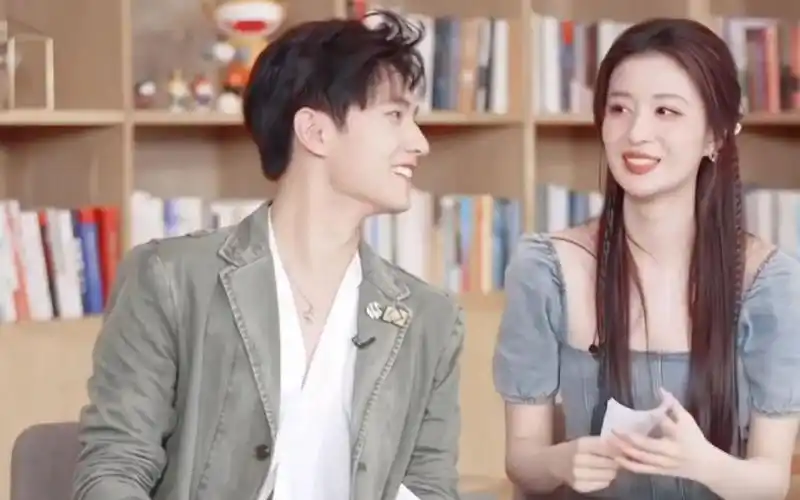 疑似乔欣助理发文,揭露乔欣杨洋分手原因,男方与张天爱藕断丝连