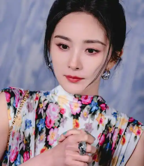 原创上海这一天31岁小水秒了杨幂我终于明白什么叫性感尤物