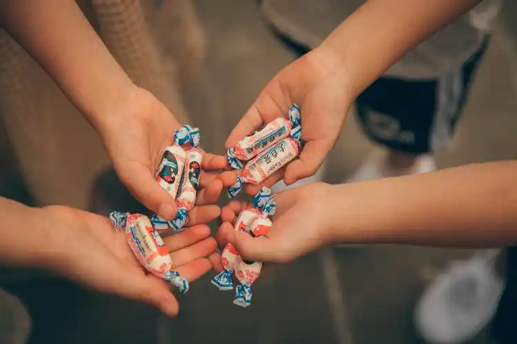 你的童年我的童年他的童年,一代人的童年记忆…… - 林小玲lin00