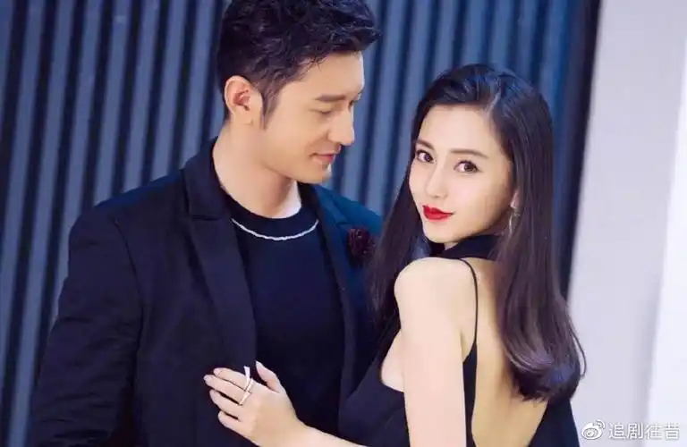 在和angelababy脱钩的黄晓明一度在综艺节目中表现不佳,被指油腻,大