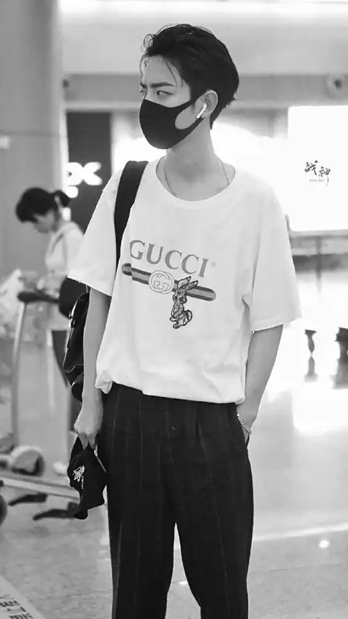 肖战机场路透#这组大背头绝对经典