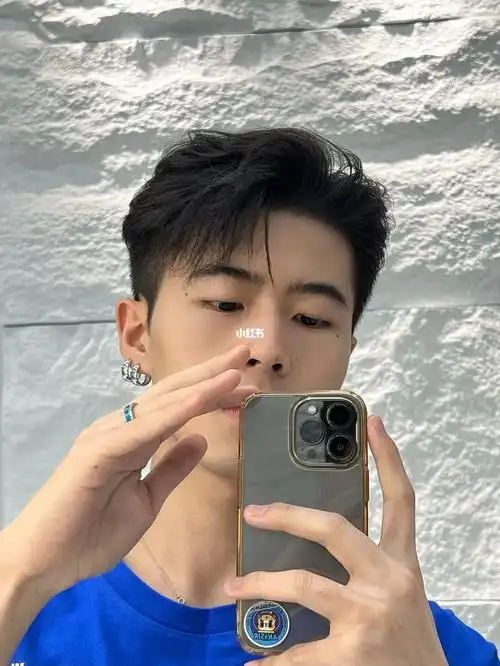 男士发型推荐 超级好打理的纹理烫发95