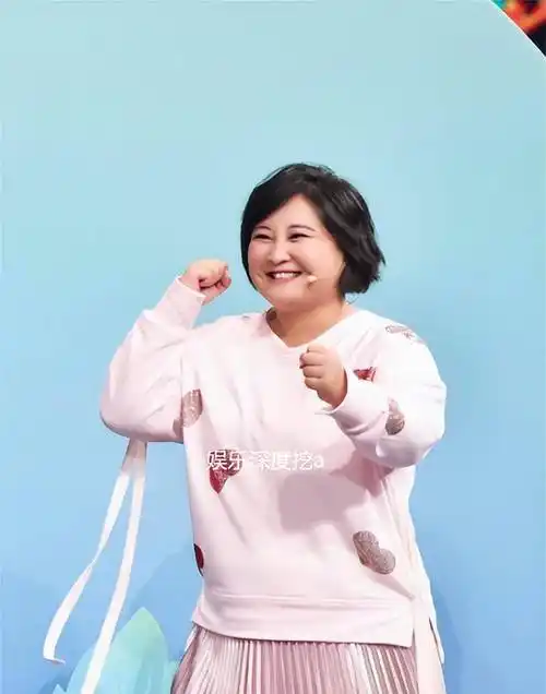 刘德华在哈尔滨庆生,61岁生日唱歌中气十足 铁杆粉丝贾玲发文祝福