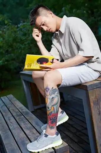 从陆毅的纹身可以看出他多爱鲍蕾而柳岩的三处纹身很扎心