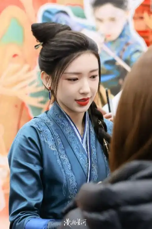 《大梦归离》终于杀青了谁懂我到底多期待程潇这次的古装造型啊?