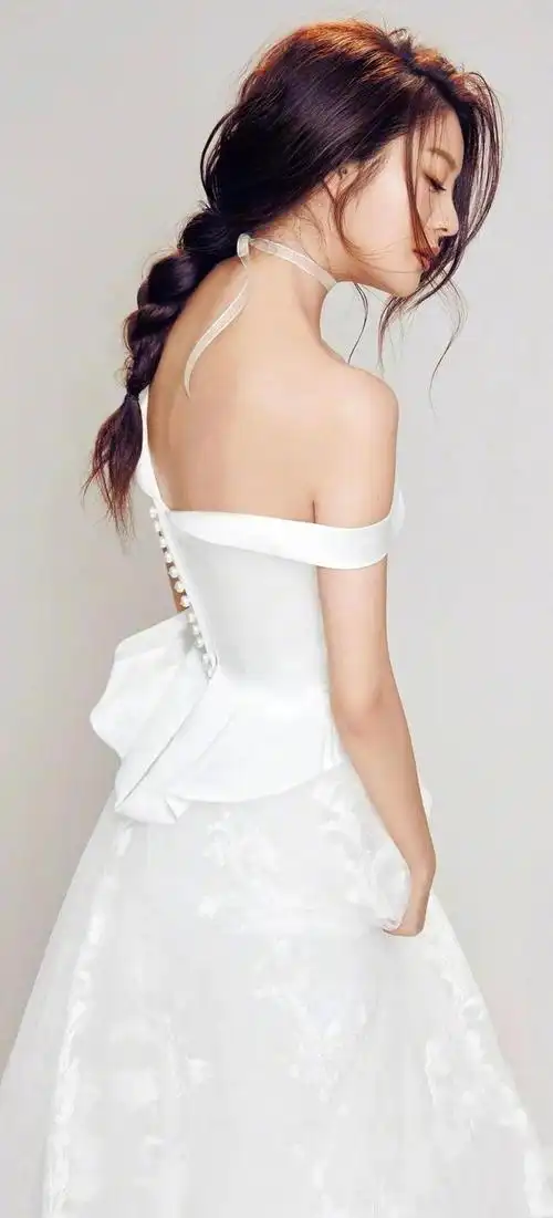 安以轩绝美照片_网易订阅