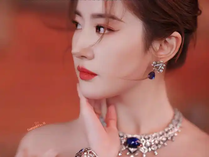 刘亦菲宝格丽全球品牌代言人