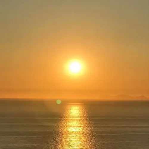 日出大海闪金光_微信头像风景图片_扣扣居