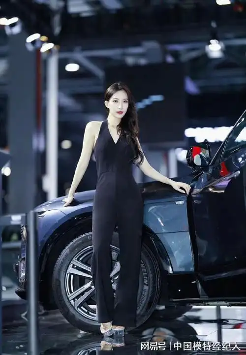 2022粤港澳大湾区国际车展模特