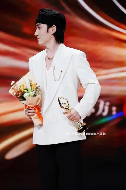 朱一龙##朱一龙微博king