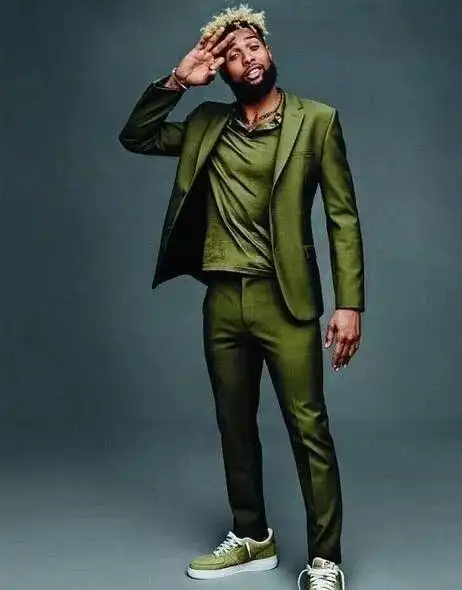 型男秋季首选年度超火的墨绿色系5种穿搭提案