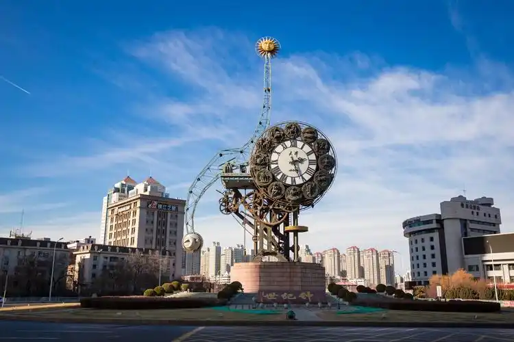 天津世纪钟古典与现代的完美结合