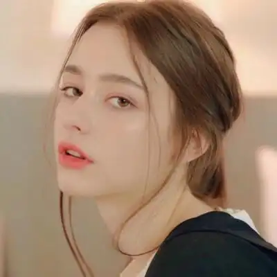 从容优雅,也不失时尚,留恋巴黎的浪漫和英国的高贵,优雅头像