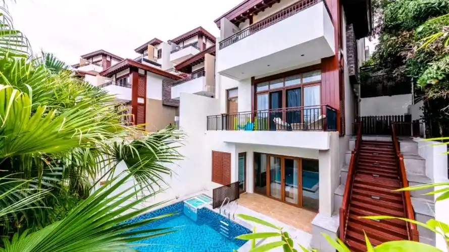 三亚亚龙湾顶级海景别墅公寓民宿业主急租急售