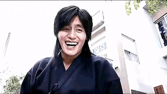 金馆长熊猫人图怎么用ps做