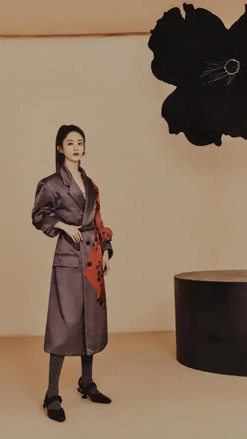 赵丽颖尼龙内页大片##赵丽颖双马尾酷感大片