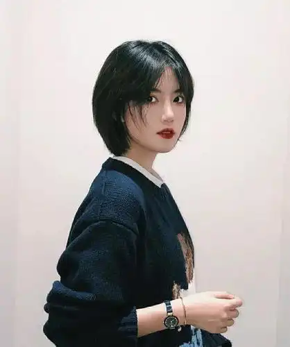 该换发型了,2020夏天最热门的清爽短发,减龄又修颜!