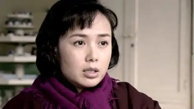 金婚:医生说蒋雯丽都生俩个孩子了还不知道自己什么情况