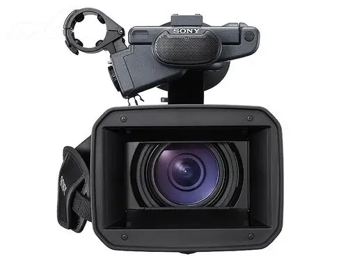 2英寸 光学变焦:20倍 最大像素数:112万 感光器类型:3cmos 夜摄功能