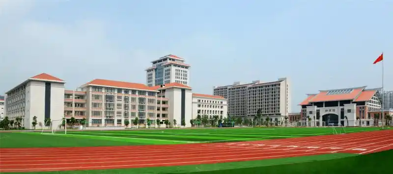 泉州第五中学校园环境简介