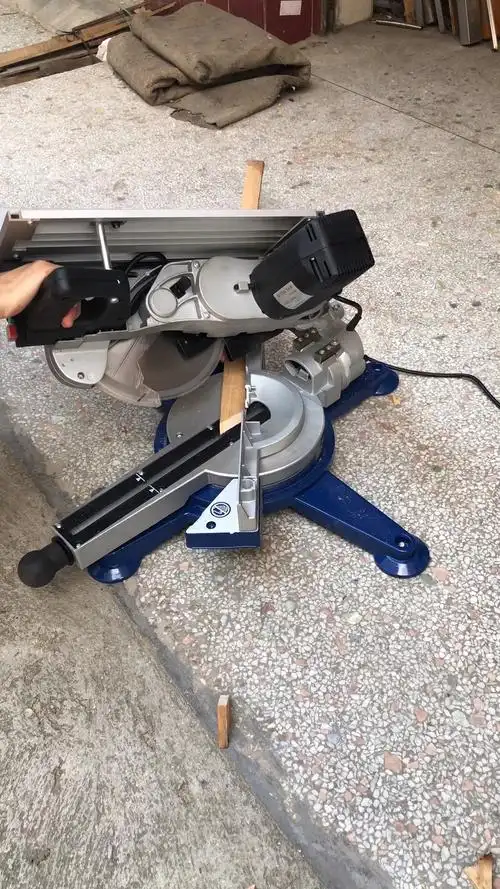 木工#斜切锯还可以当台锯,长见识了