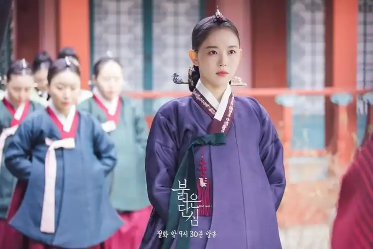 「古装剧信看」的韩国演员:姜汉娜