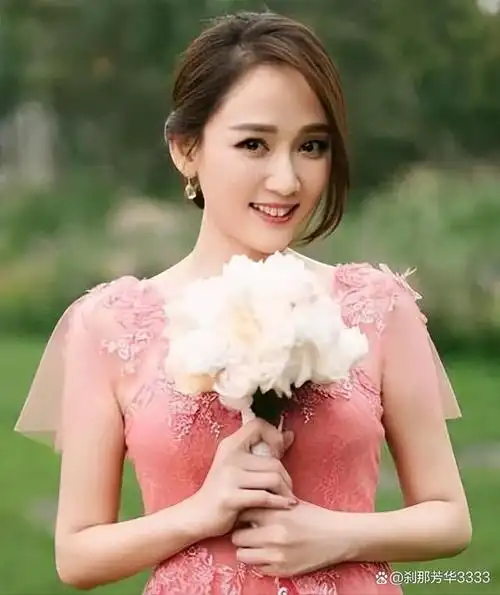 陈乔恩情断霍建华综艺情定富二代男友如今她幸福吗