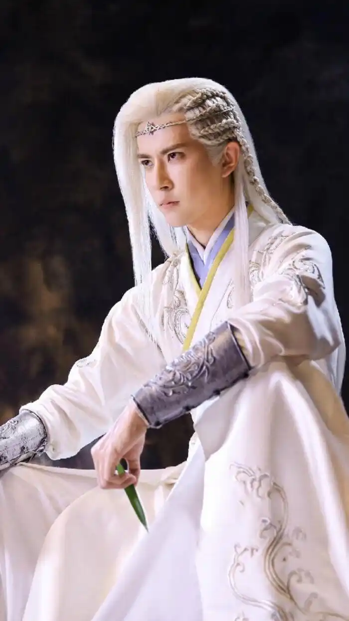 于朦胧古装照排名,最帅已经不是两世欢,十里桃花