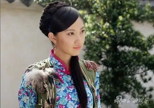 p data-id="gnbhfswiqf">《白狼》是2011年出品的一部电视剧,由 a