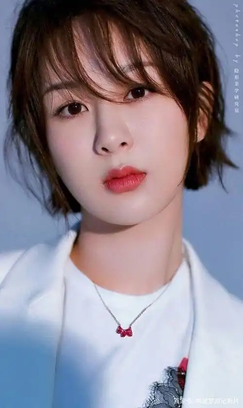 杨紫写真照片集,好可爱