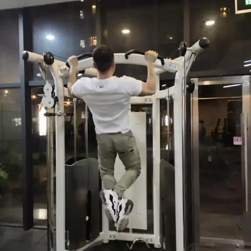 今日背阔肌打卡