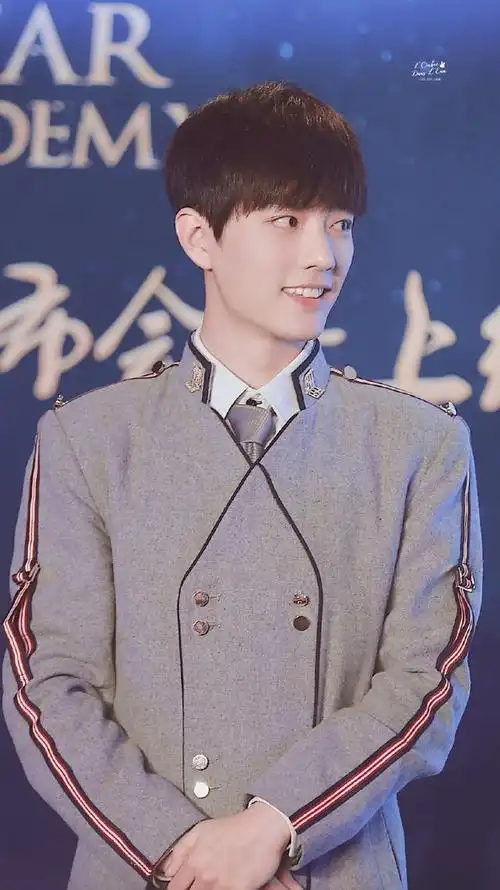 《超星星学园》开播四周年 奶胖小可爱方也许四周岁生日快乐!