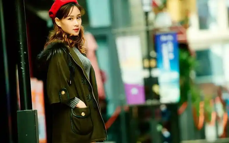 冬日街拍美女时尚穿搭写真,高清壁纸图片,大陆美女-回车桌面