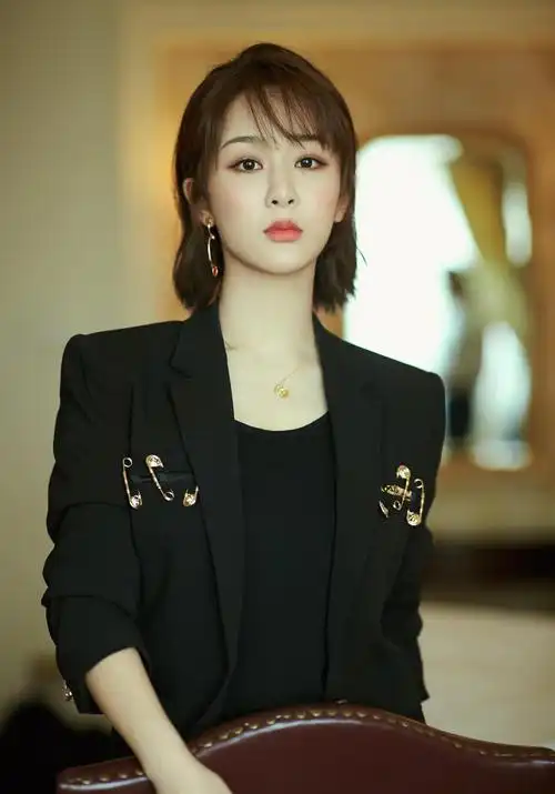 邓伦的八字姻缘,邓伦八字未来老婆