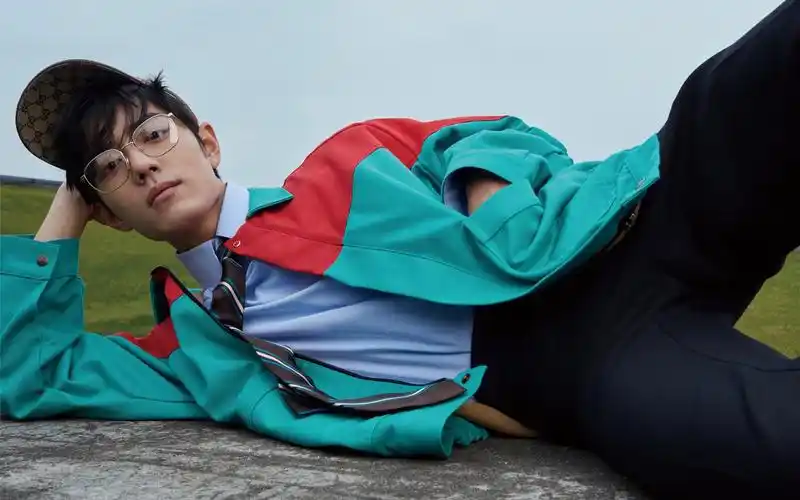 【肖战】200122 vogueme二月刊封面"内心戏"