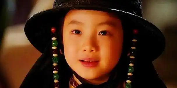 皇后33岁嫁7岁曾孙生8子被百姓崇拜至今