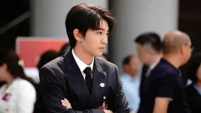 王俊凯任第七届平遥影展特约策展人