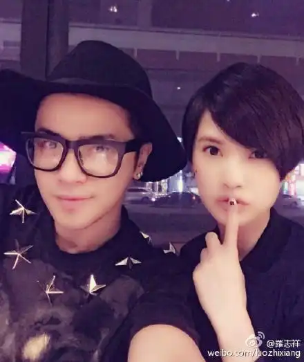 罗志祥杨丞琳合影 忆旧作《海派甜心》