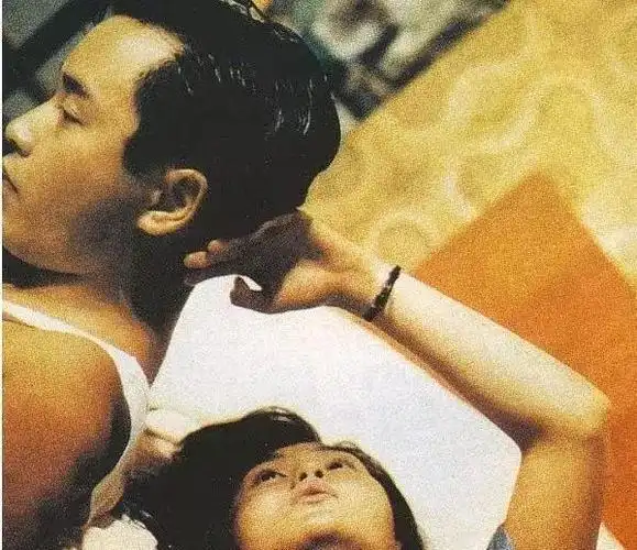 《阿飞正传》深刻描绘了小人物的百态人生.