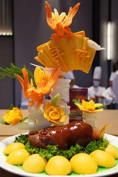 "乡村牛蹄"热菜类二等奖_副本