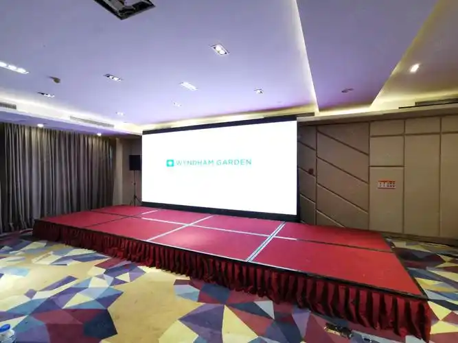 2m 支持摆台:700460450260313500 配套设施:led舞台麦克风 有窗方正