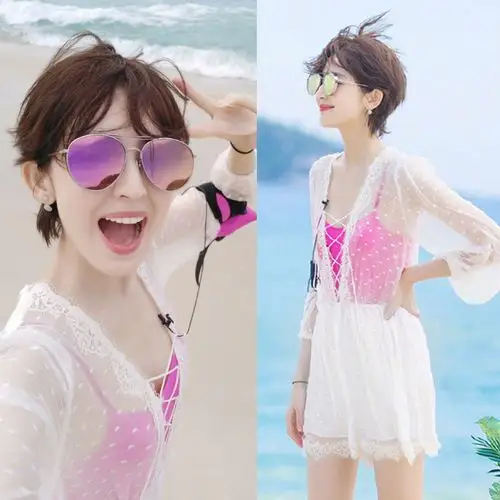 古力娜扎晒出度假美照,黑色泳装出境姿态迷人,笑靥如花让人心动