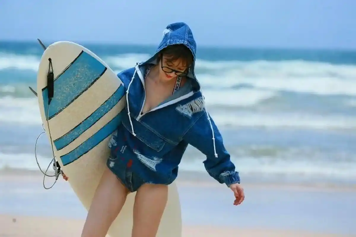 黑丝瑜伽裤沙滩张俪[吃鲸]总有你喜欢的